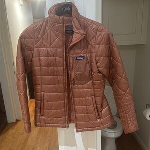 Patagonia Women's Puffer Jacket in Rust Brown